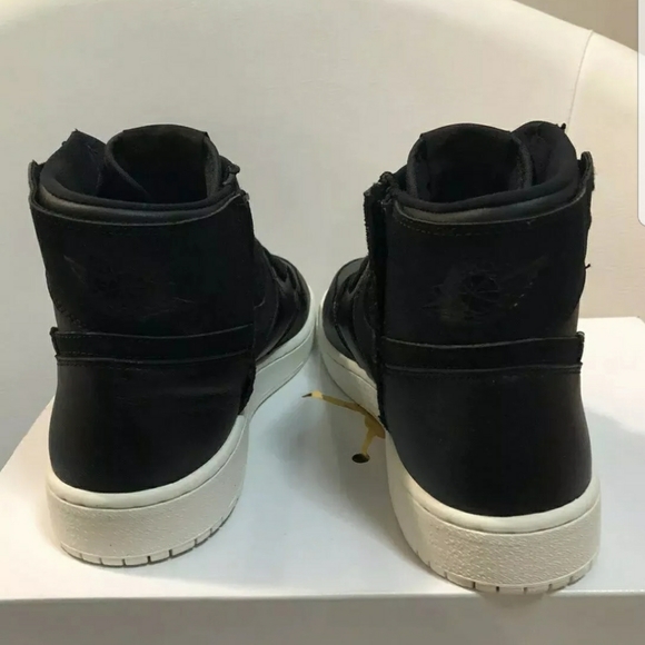 Jordan 1 Rebel - Picture 5 of 5